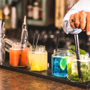 Pack Maridaje Gourmet: Tapas Selectas y Bebida